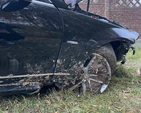 Черный Мерседес Ц-Класс, объемом двигателя 1.8 л и пробегом 210 тыс. км за 5500 $, фото 4 на Automoto.ua