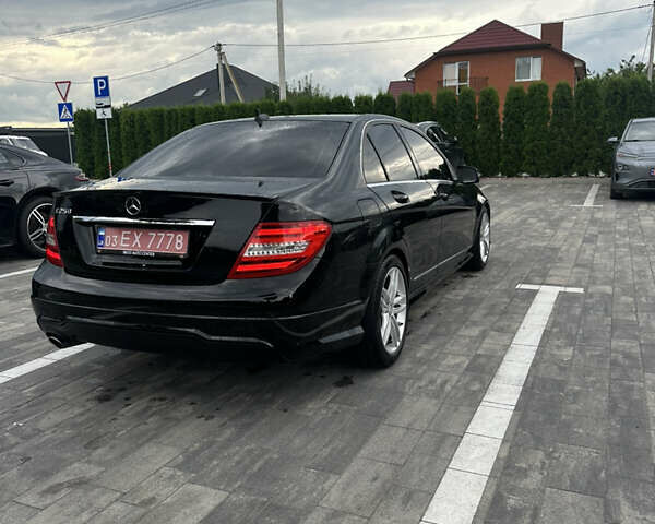 Чорний Мерседес Ц-Клас, об'ємом двигуна 1.8 л та пробігом 159 тис. км за 11500 $, фото 2 на Automoto.ua