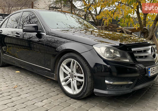 Чорний Мерседес Ц-Клас, об'ємом двигуна 1.8 л та пробігом 270 тис. км за 11700 $, фото 15 на Automoto.ua