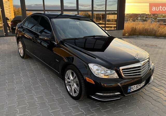Мерседес Ц-Класс 2012 в Тернополе на Automoto.ua Черный Мерседес Ц-Класс, объемом двигателя 1.8 л и пробегом 174 тыс. км за 11999 $, фото 12 на Automoto.ua
