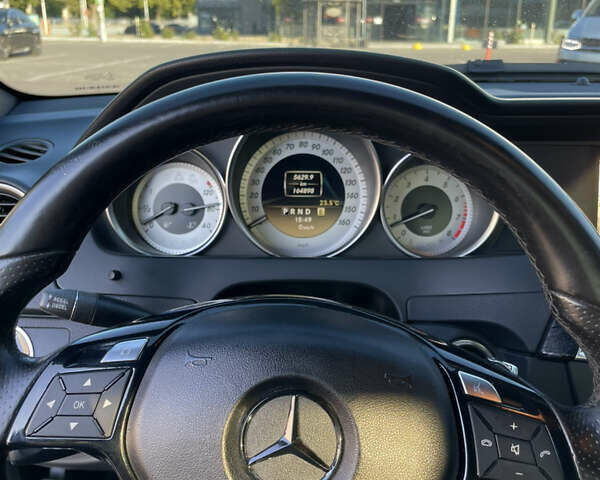 Черный Мерседес Ц-Класс, объемом двигателя 3 л и пробегом 160 тыс. км за 13300 $, фото 8 на Automoto.ua