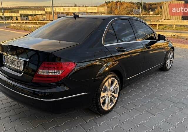 Мерседес Ц-Класс 2012 в Тернополе на Automoto.ua Черный Мерседес Ц-Класс, объемом двигателя 1.8 л и пробегом 174 тыс. км за 11999 $, фото 9 на Automoto.ua