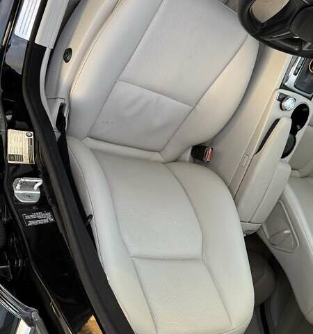 Мерседес Ц-Класс 2012 в Тернополе на Automoto.ua Черный Мерседес Ц-Класс, объемом двигателя 1.8 л и пробегом 174 тыс. км за 11999 $, фото 22 на Automoto.ua