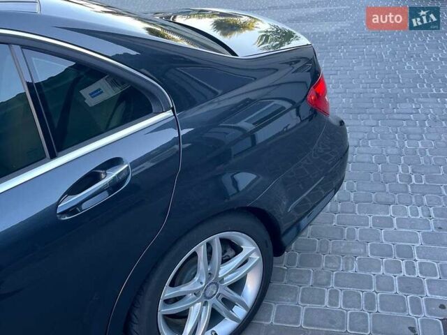 Черный Мерседес Ц-Класс, объемом двигателя 1.8 л и пробегом 243 тыс. км за 10900 $, фото 9 на Automoto.ua