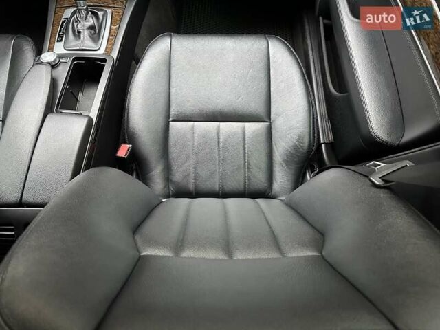 Черный Мерседес Ц-Класс, объемом двигателя 1.6 л и пробегом 208 тыс. км за 12800 $, фото 28 на Automoto.ua