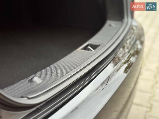 Черный Мерседес Ц-Класс, объемом двигателя 1.6 л и пробегом 208 тыс. км за 12800 $, фото 87 на Automoto.ua