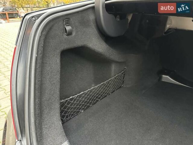 Черный Мерседес Ц-Класс, объемом двигателя 1.6 л и пробегом 208 тыс. км за 12800 $, фото 83 на Automoto.ua