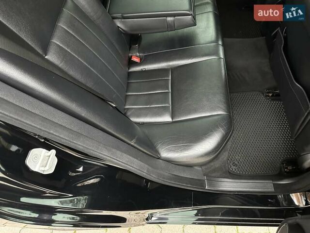 Черный Мерседес Ц-Класс, объемом двигателя 1.6 л и пробегом 208 тыс. км за 12800 $, фото 74 на Automoto.ua