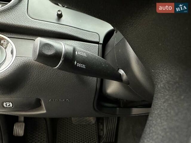 Черный Мерседес Ц-Класс, объемом двигателя 1.6 л и пробегом 208 тыс. км за 12800 $, фото 38 на Automoto.ua