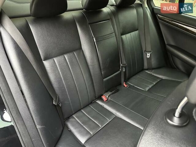 Черный Мерседес Ц-Класс, объемом двигателя 1.6 л и пробегом 208 тыс. км за 12800 $, фото 52 на Automoto.ua