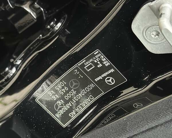 Черный Мерседес Ц-Класс, объемом двигателя 1.6 л и пробегом 208 тыс. км за 12800 $, фото 109 на Automoto.ua