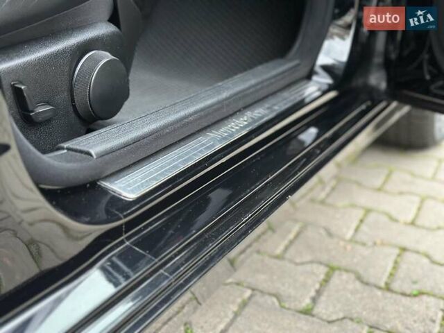 Черный Мерседес Ц-Класс, объемом двигателя 1.6 л и пробегом 208 тыс. км за 12800 $, фото 67 на Automoto.ua