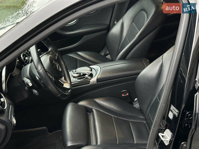 Чорний Мерседес Ц-Клас, об'ємом двигуна 2 л та пробігом 150 тис. км за 15950 $, фото 33 на Automoto.ua