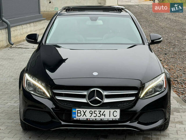 Черный Мерседес Ц-Класс, объемом двигателя 1.99 л и пробегом 190 тыс. км за 15900 $, фото 1 на Automoto.ua