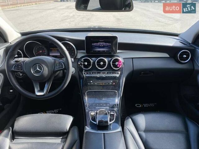 Черный Мерседес Ц-Класс, объемом двигателя 2 л и пробегом 107 тыс. км за 17490 $, фото 15 на Automoto.ua