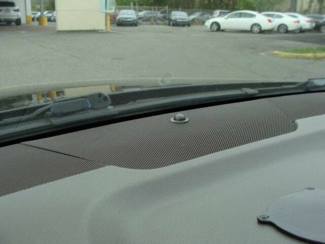 Чорний Мерседес Ц-Клас, об'ємом двигуна 3.5 л та пробігом 89 тис. км за 7600 $, фото 10 на Automoto.ua