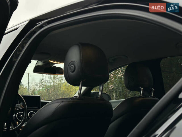 Чорний Мерседес Ц-Клас, об'ємом двигуна 2 л та пробігом 150 тис. км за 15950 $, фото 42 на Automoto.ua