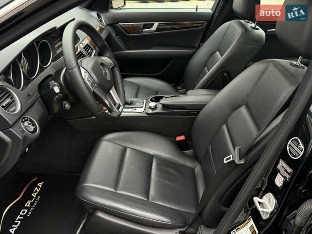 Чорний Мерседес Ц-Клас, об'ємом двигуна 1.8 л та пробігом 111 тис. км за 12900 $, фото 28 на Automoto.ua