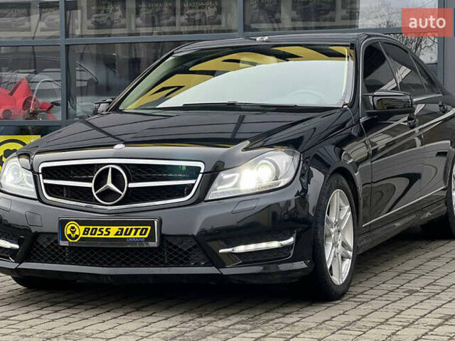 Чорний Мерседес Ц-Клас, об'ємом двигуна 3.5 л та пробігом 153 тис. км за 11999 $, фото 2 на Automoto.ua