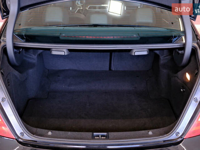 Чорний Мерседес Ц-Клас, об'ємом двигуна 1.8 л та пробігом 112 тис. км за 12900 $, фото 11 на Automoto.ua