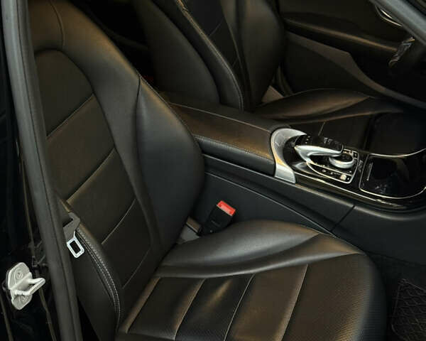 Черный Мерседес Ц-Класс, объемом двигателя 2 л и пробегом 206 тыс. км за 17000 $, фото 10 на Automoto.ua