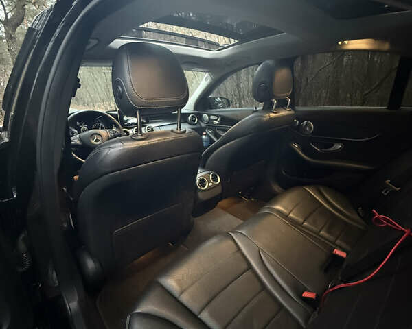 Черный Мерседес Ц-Класс, объемом двигателя 1.99 л и пробегом 170 тыс. км за 15300 $, фото 10 на Automoto.ua