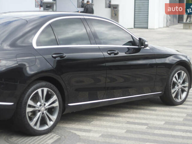 Черный Мерседес Ц-Класс, объемом двигателя 1.6 л и пробегом 207 тыс. км за 19000 $, фото 5 на Automoto.ua