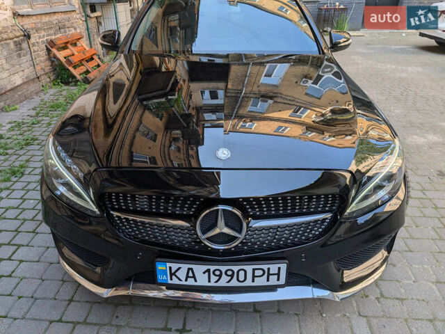 Чорний Мерседес Ц-Клас, об'ємом двигуна 2 л та пробігом 125 тис. км за 21500 $, фото 4 на Automoto.ua