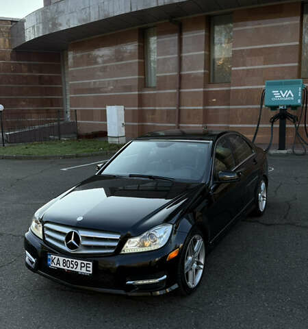 Чорний Мерседес Ц-Клас, об'ємом двигуна 1.8 л та пробігом 112 тис. км за 12900 $, фото 2 на Automoto.ua