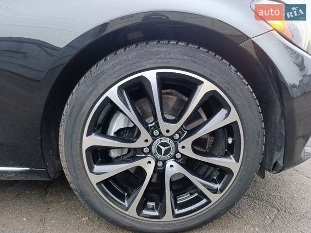 Черный Мерседес Ц-Класс, объемом двигателя 1.99 л и пробегом 110 тыс. км за 19100 $, фото 10 на Automoto.ua