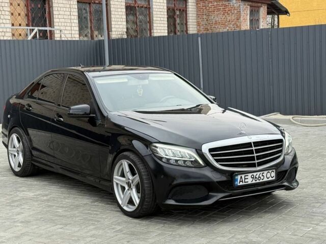 Черный Мерседес Ц-Класс, объемом двигателя 1.8 л и пробегом 110 тыс. км за 8500 $, фото 16 на Automoto.ua