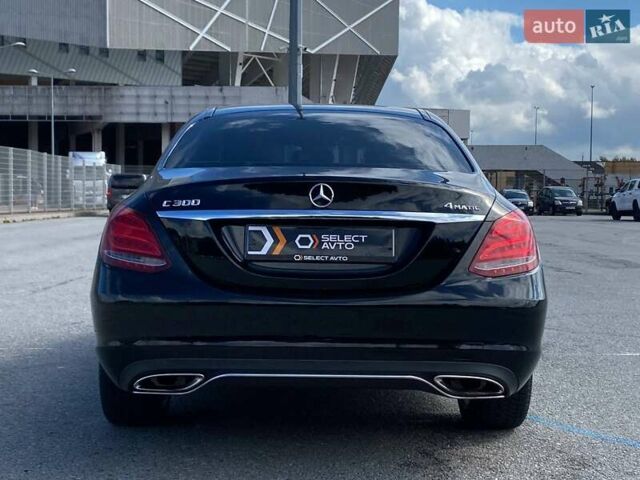 Черный Мерседес Ц-Класс, объемом двигателя 2 л и пробегом 107 тыс. км за 17490 $, фото 3 на Automoto.ua