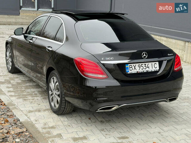 Черный Мерседес Ц-Класс, объемом двигателя 1.99 л и пробегом 190 тыс. км за 15900 $, фото 5 на Automoto.ua
