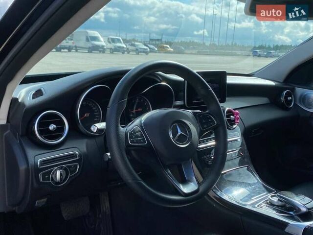 Черный Мерседес Ц-Класс, объемом двигателя 2 л и пробегом 107 тыс. км за 17490 $, фото 14 на Automoto.ua