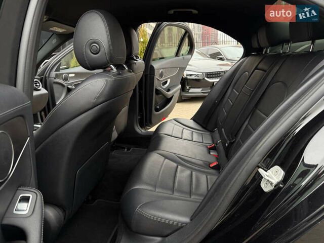 Чорний Мерседес Ц-Клас, об'ємом двигуна 1.6 л та пробігом 282 тис. км за 14700 $, фото 9 на Automoto.ua