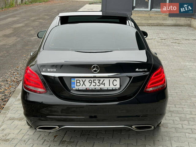 Черный Мерседес Ц-Класс, объемом двигателя 1.99 л и пробегом 190 тыс. км за 15900 $, фото 4 на Automoto.ua