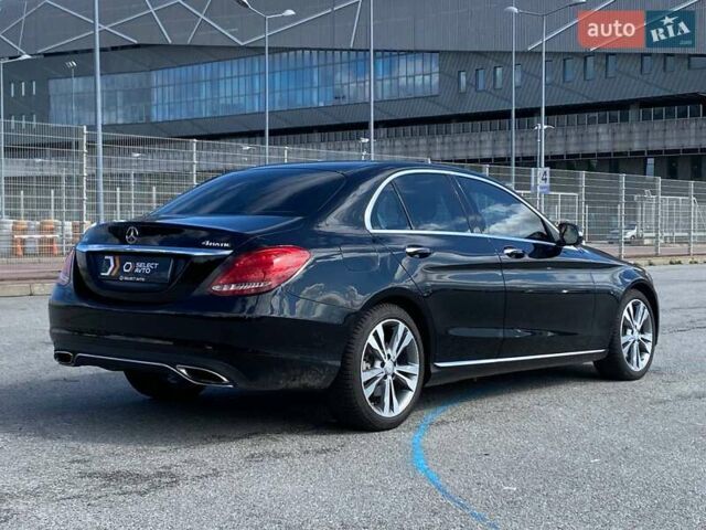 Черный Мерседес Ц-Класс, объемом двигателя 2 л и пробегом 107 тыс. км за 17490 $, фото 5 на Automoto.ua