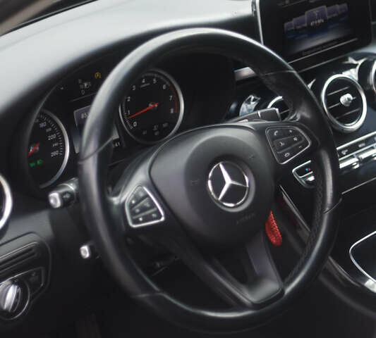 Черный Мерседес Ц-Класс, объемом двигателя 1.6 л и пробегом 207 тыс. км за 19000 $, фото 9 на Automoto.ua