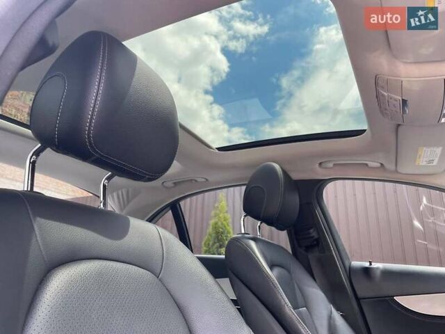 Чорний Мерседес Ц-Клас, об'ємом двигуна 1.99 л та пробігом 108 тис. км за 16900 $, фото 5 на Automoto.ua