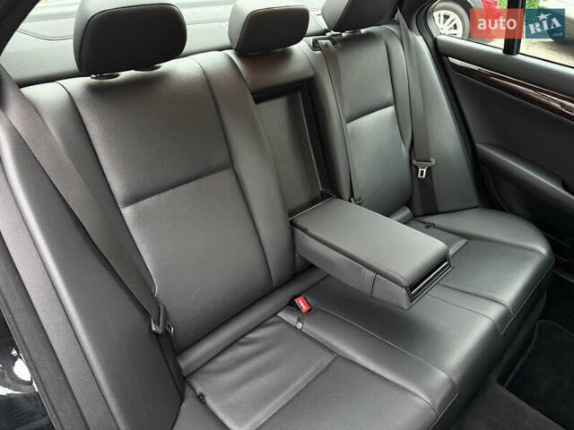 Чорний Мерседес Ц-Клас, об'ємом двигуна 1.8 л та пробігом 111 тис. км за 12900 $, фото 36 на Automoto.ua