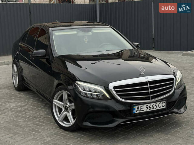 Чорний Мерседес Ц-Клас, об'ємом двигуна 1.8 л та пробігом 165 тис. км за 7999 $, фото 15 на Automoto.ua