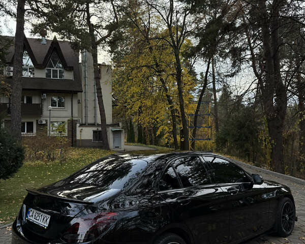 Черный Мерседес Ц-Класс, объемом двигателя 2 л и пробегом 206 тыс. км за 17000 $, фото 3 на Automoto.ua