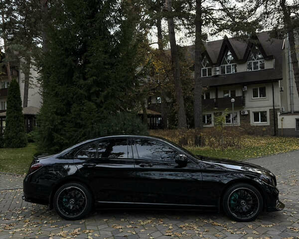 Черный Мерседес Ц-Класс, объемом двигателя 2 л и пробегом 206 тыс. км за 17000 $, фото 5 на Automoto.ua