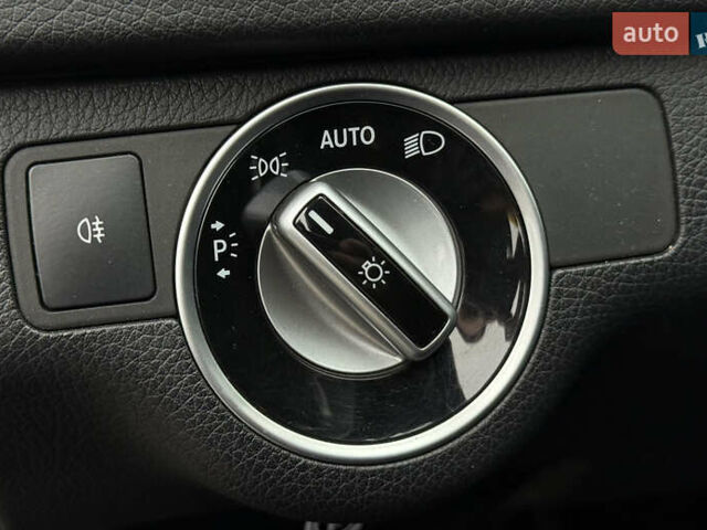 Чорний Мерседес Ц-Клас, об'ємом двигуна 1.8 л та пробігом 111 тис. км за 12900 $, фото 49 на Automoto.ua