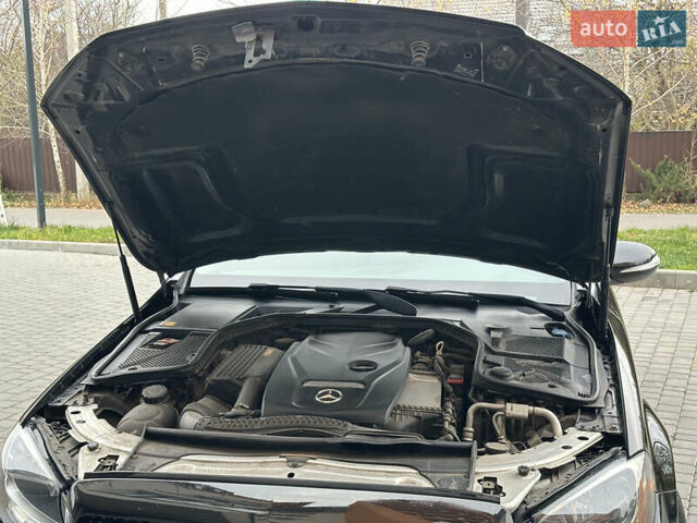Чорний Мерседес Ц-Клас, об'ємом двигуна 2 л та пробігом 150 тис. км за 15950 $, фото 55 на Automoto.ua