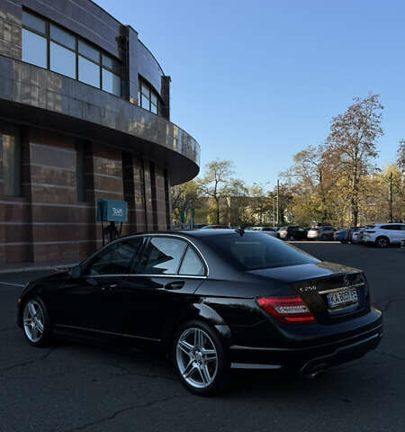 Чорний Мерседес Ц-Клас, об'ємом двигуна 1.8 л та пробігом 112 тис. км за 12900 $, фото 8 на Automoto.ua