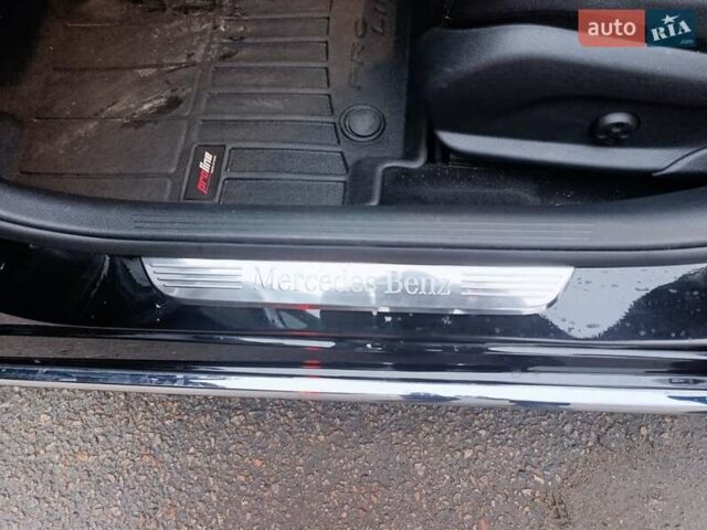 Черный Мерседес Ц-Класс, объемом двигателя 1.99 л и пробегом 110 тыс. км за 19100 $, фото 16 на Automoto.ua