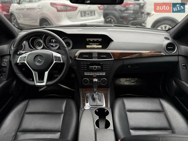 Чорний Мерседес Ц-Клас, об'ємом двигуна 1.8 л та пробігом 111 тис. км за 12900 $, фото 39 на Automoto.ua