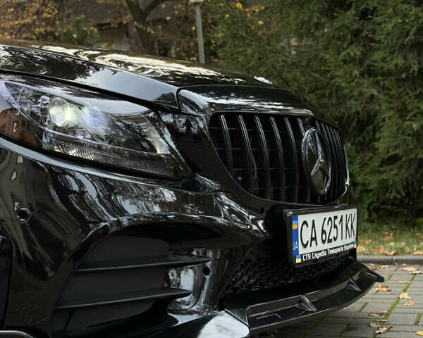 Черный Мерседес Ц-Класс, объемом двигателя 2 л и пробегом 206 тыс. км за 17000 $, фото 2 на Automoto.ua