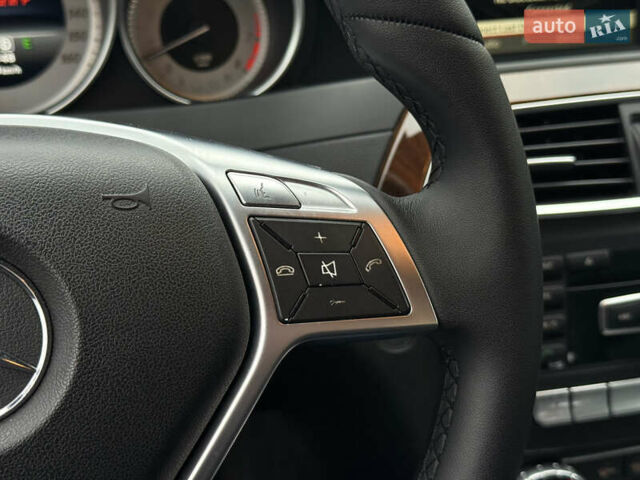 Чорний Мерседес Ц-Клас, об'ємом двигуна 1.8 л та пробігом 111 тис. км за 12900 $, фото 46 на Automoto.ua